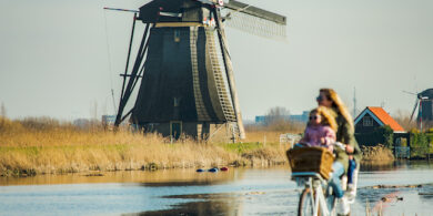 Pour vos vacances, parcourez les paysages néerlandais à vélo